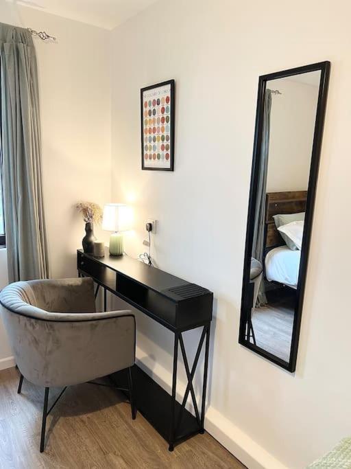 Gorgeous Flat 10 Min Walk To Stadium Free Parking London Kültér fotó